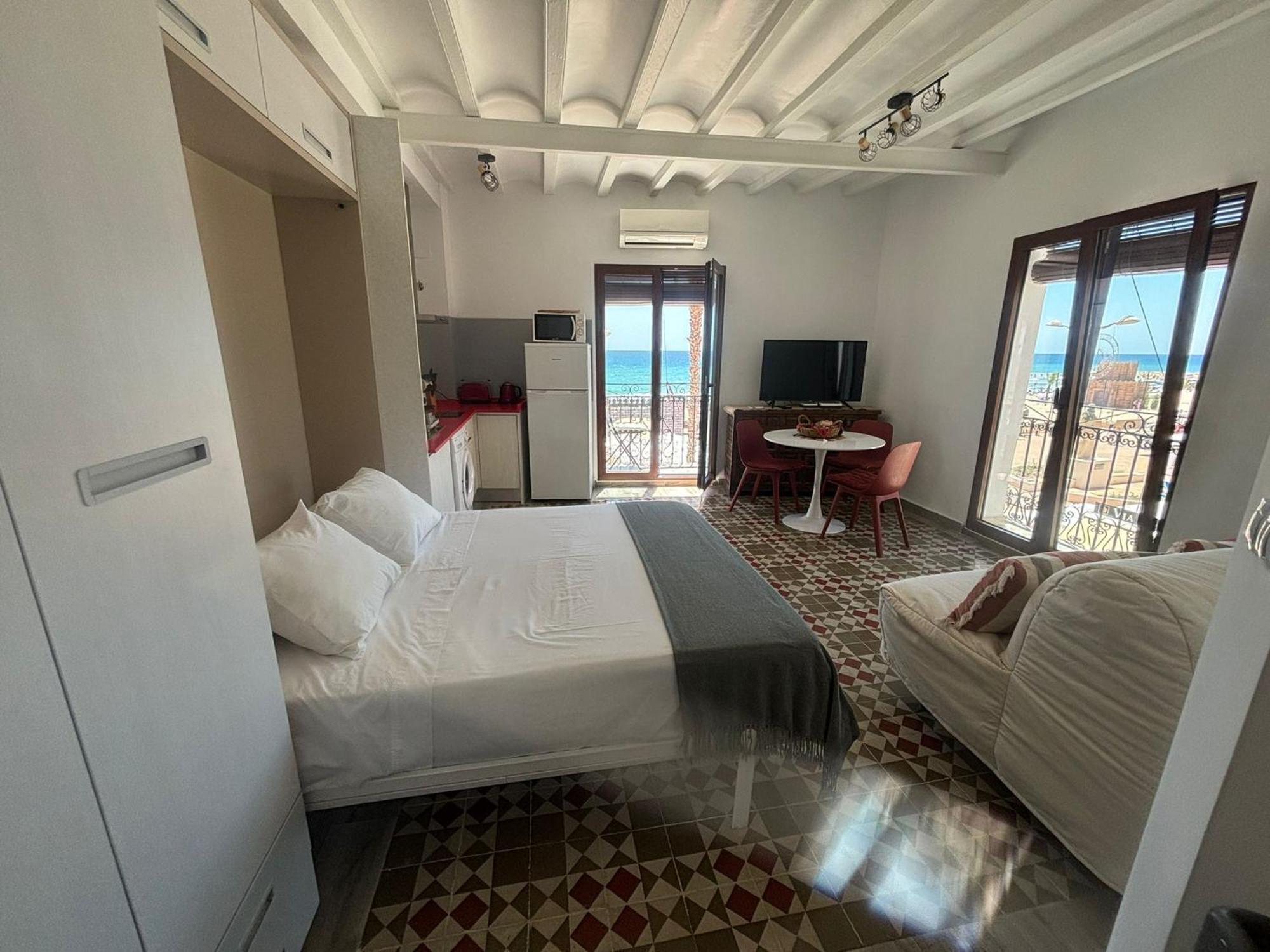 H&B Costablanca Apartment บิยาโฮโยซา ภายนอก รูปภาพ